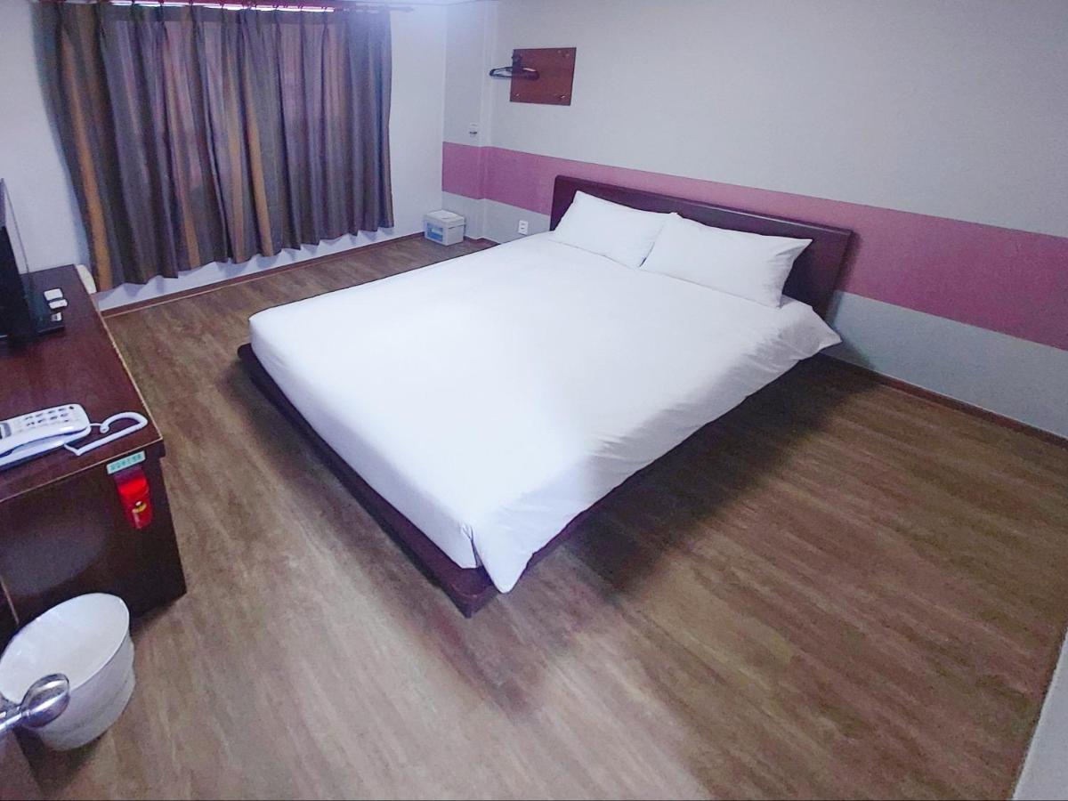 뉴 맨하탄 호텔 제주 외부 사진
